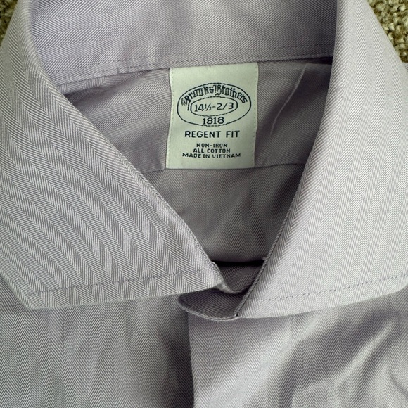 Brooks Brothers Lavender Dress Shirt Regent Fit - Picture 3 of 4